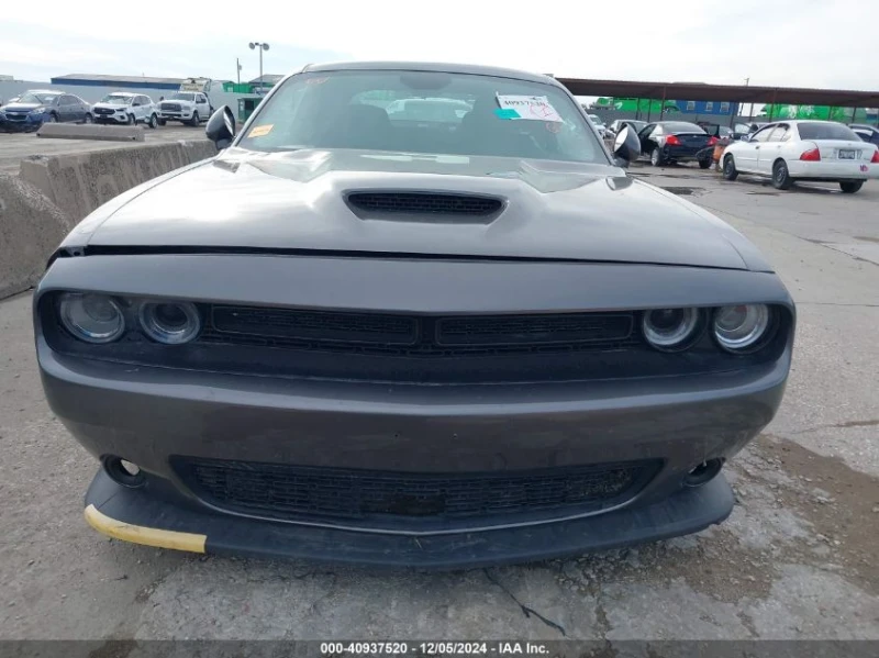 Dodge Challenger 5.7L V-8 VVT, 372HP Rear Wheel Drive, снимка 5 - Автомобили и джипове - 49496532