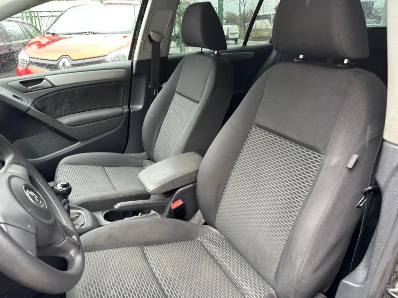 VW Golf 1.4i BENZIN/LPG 80kc, снимка 12 - Автомобили и джипове - 49741530