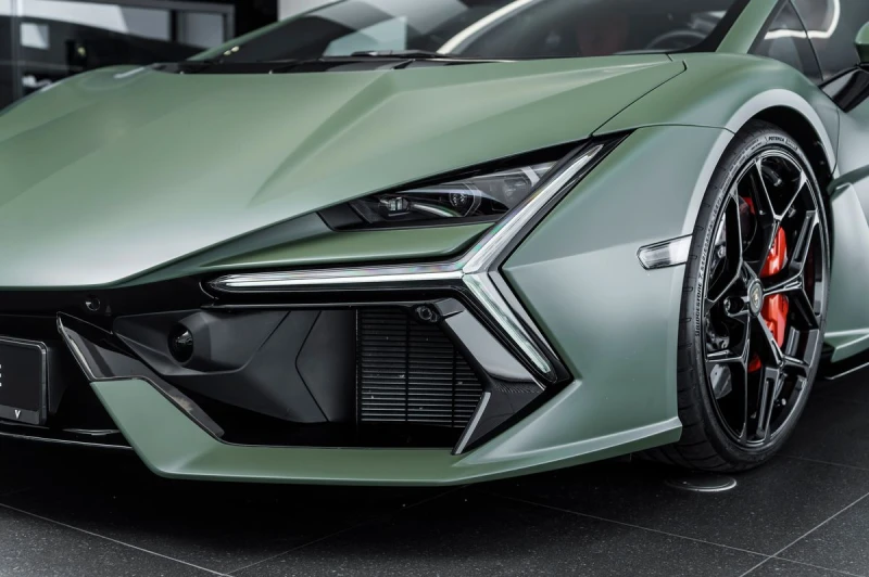 Lamborghini Revuelto, снимка 3 - Автомобили и джипове - 51450662