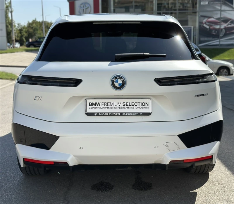 BMW iX xDrive50, снимка 15 - Автомобили и джипове - 51606243