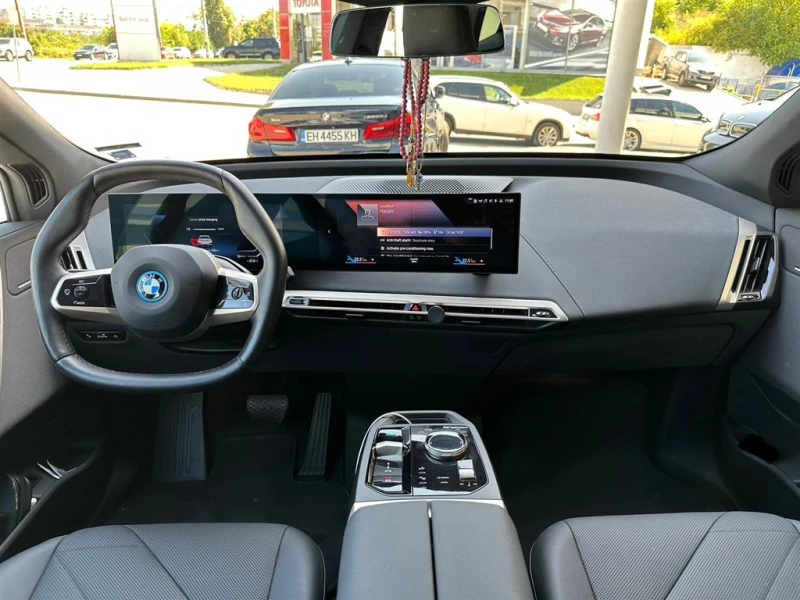 BMW iX xDrive50, снимка 7 - Автомобили и джипове - 51606243