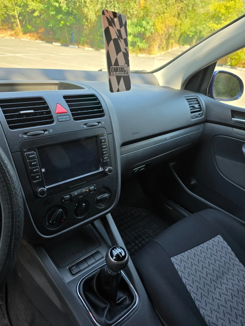 VW Golf, снимка 7 - Автомобили и джипове - 52372816