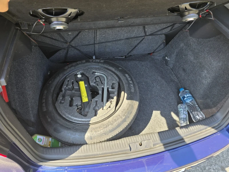 VW Golf, снимка 5 - Автомобили и джипове - 52372816