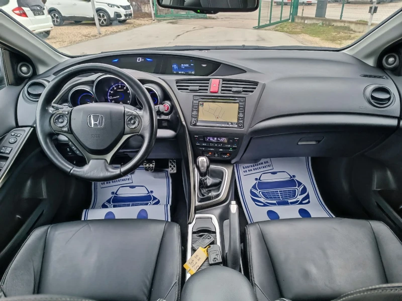 Honda Civic 1.8i-140кс-ШВЕЙЦАРИЯ-РЪЧКА-6ск-ДИСТРОНИК-NAVI, снимка 13 - Автомобили и джипове - 52974628