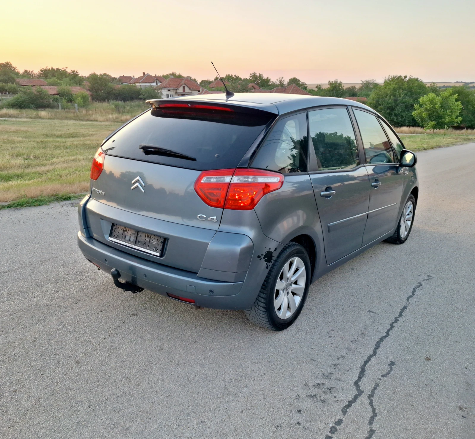 Citroen C4 Picasso 2.0HDI 136ks. AVTOMAT  - изображение 6