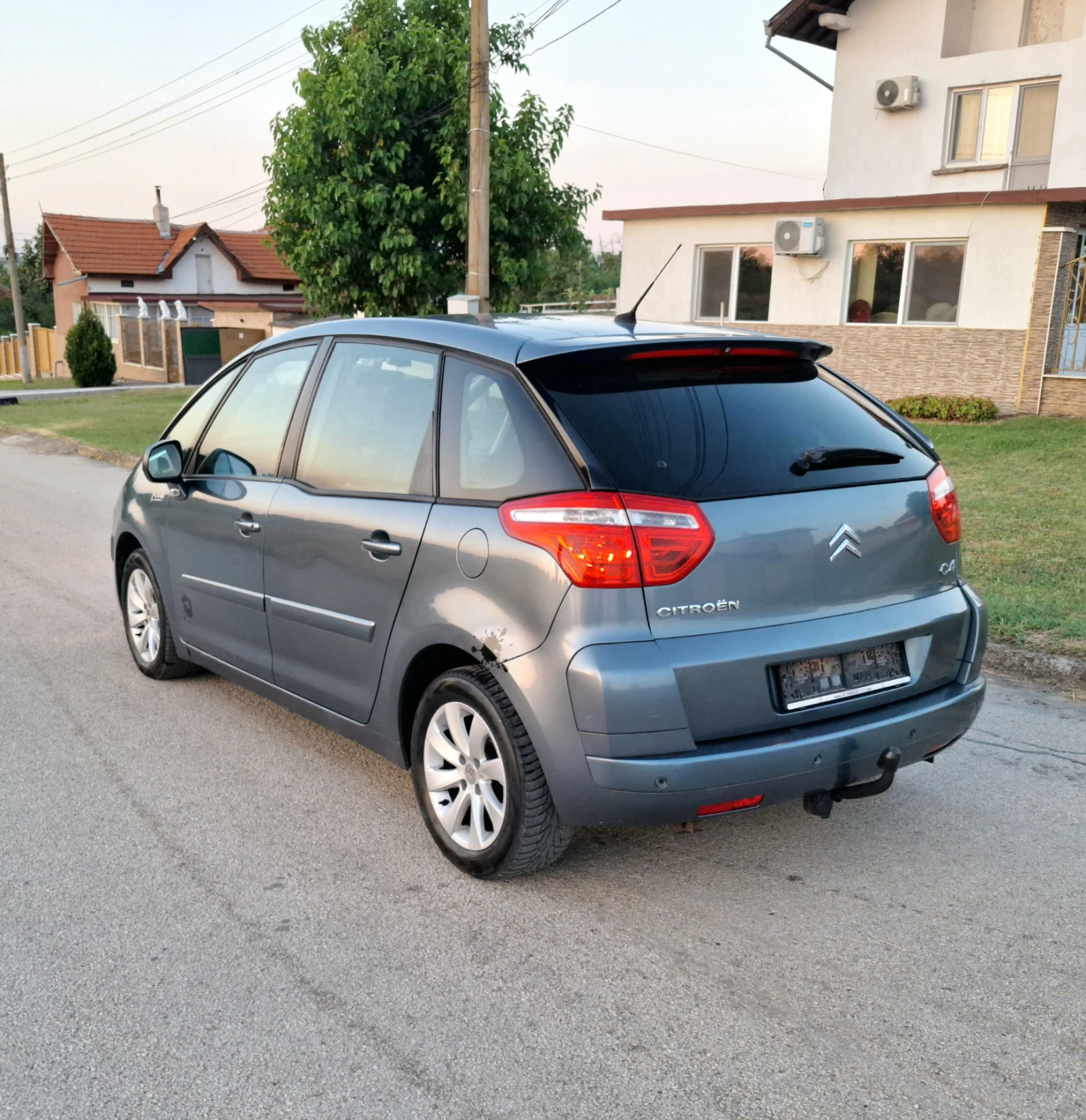 Citroen C4 Picasso 2.0HDI 136ks. AVTOMAT  - изображение 4