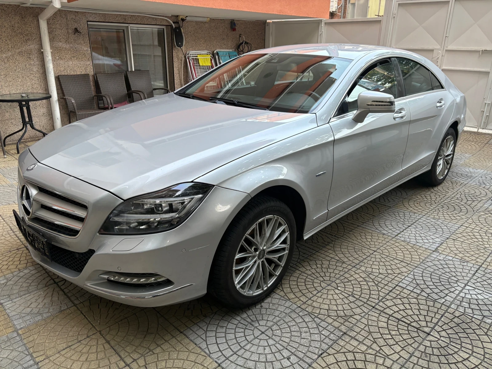 Mercedes-Benz CLS 350 SWISS  - изображение 3