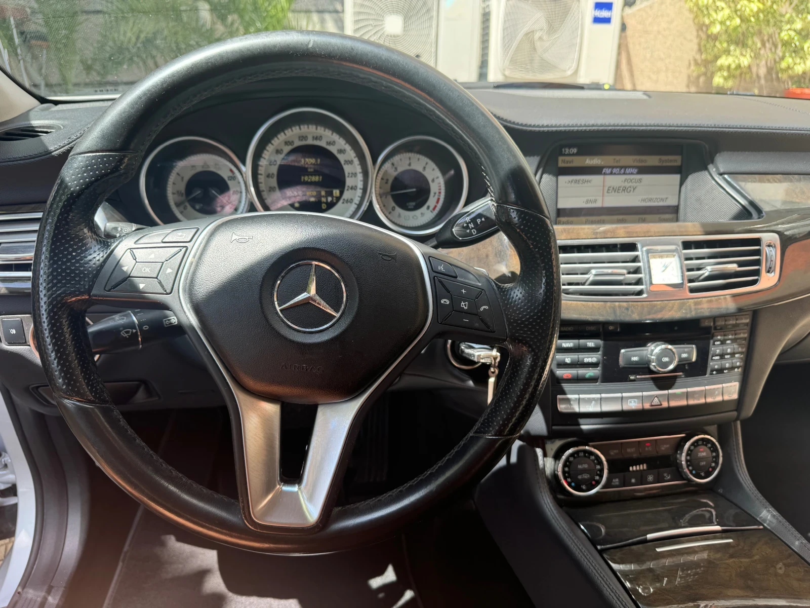 Mercedes-Benz CLS 350 SWISS  - изображение 6