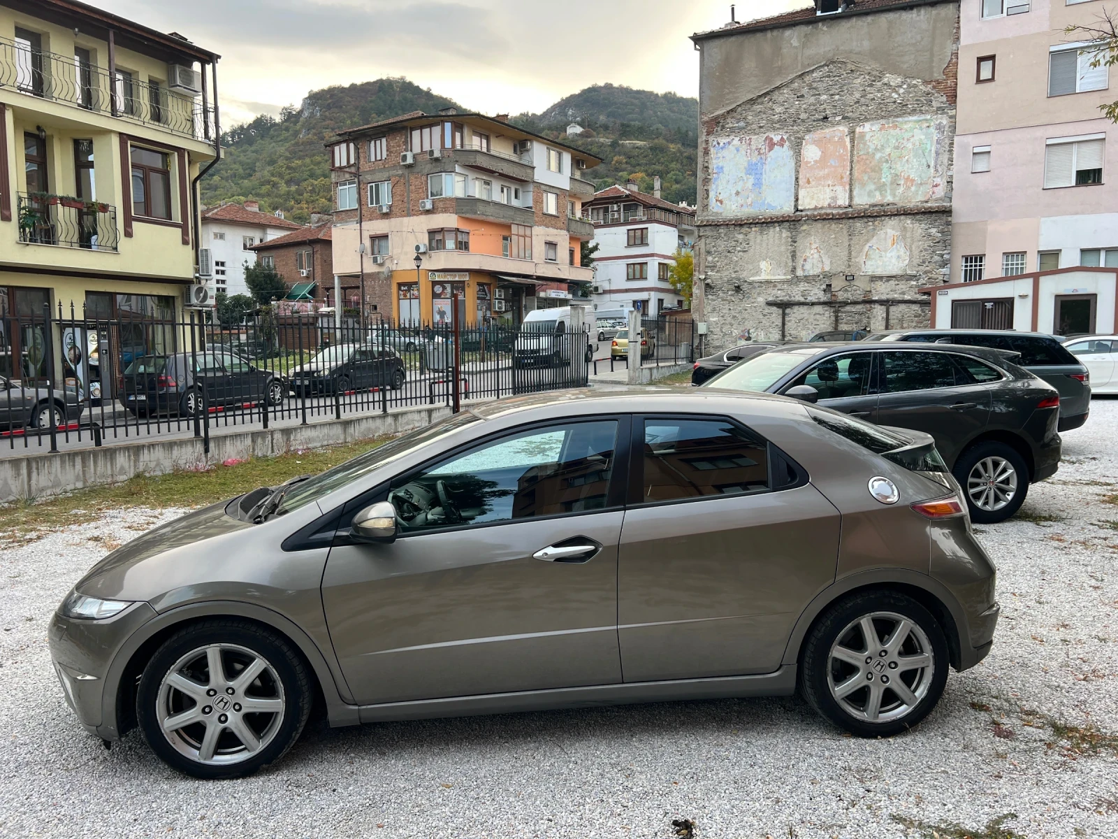 Honda Civic 2.2/140kc/Diesel - изображение 3