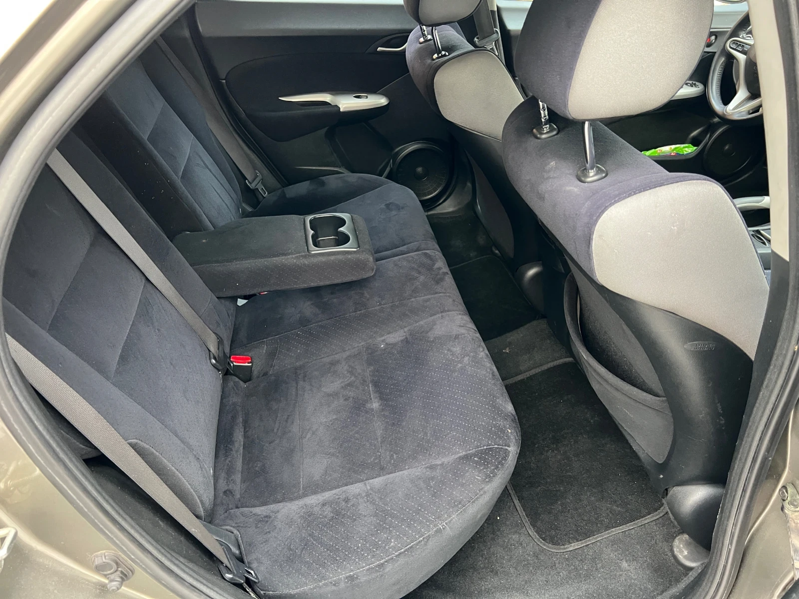 Honda Civic 2.2/140kc/Diesel - изображение 10