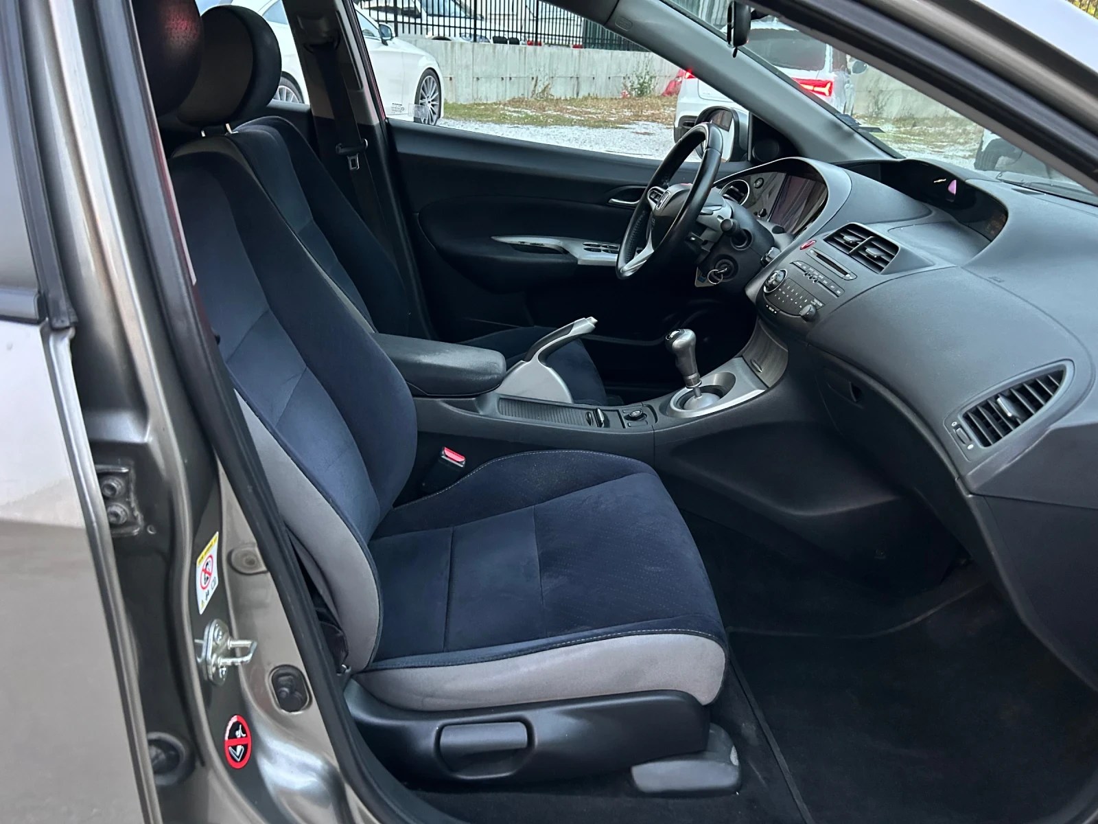 Honda Civic 2.2 * 140kc * DIESEL | Mobile.bg   9