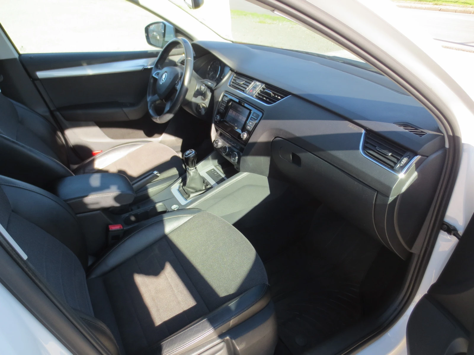 Skoda Octavia 2.0 TDI  | Mobile.bg   12