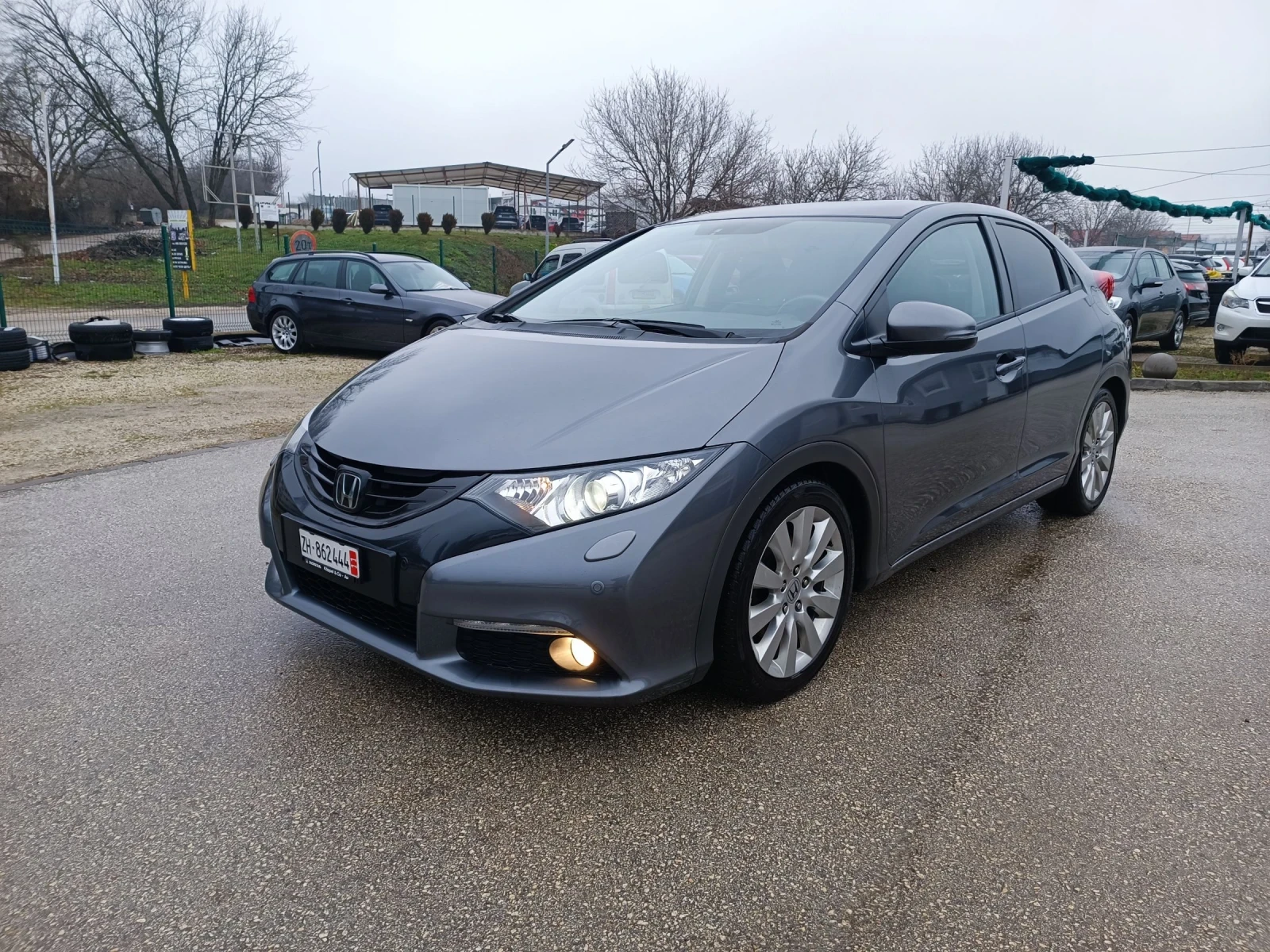 Honda Civic 1.8i-140кс-ШВЕЙЦАРИЯ-РЪЧКА-6ск-ДИСТРОНИК-NAVI - изображение 7