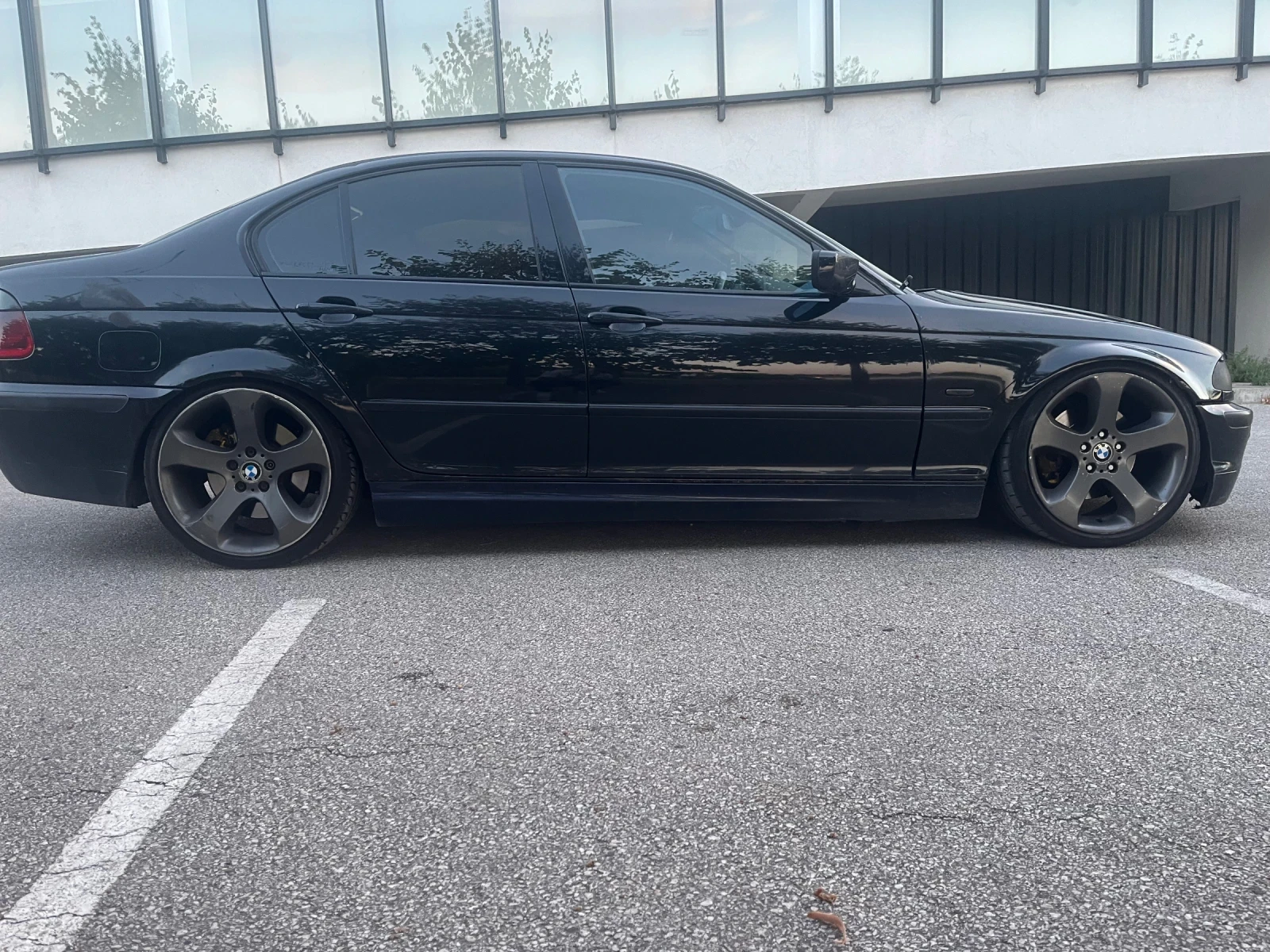 BMW 330, снимка 4 - Автомобили и джипове - 53935900