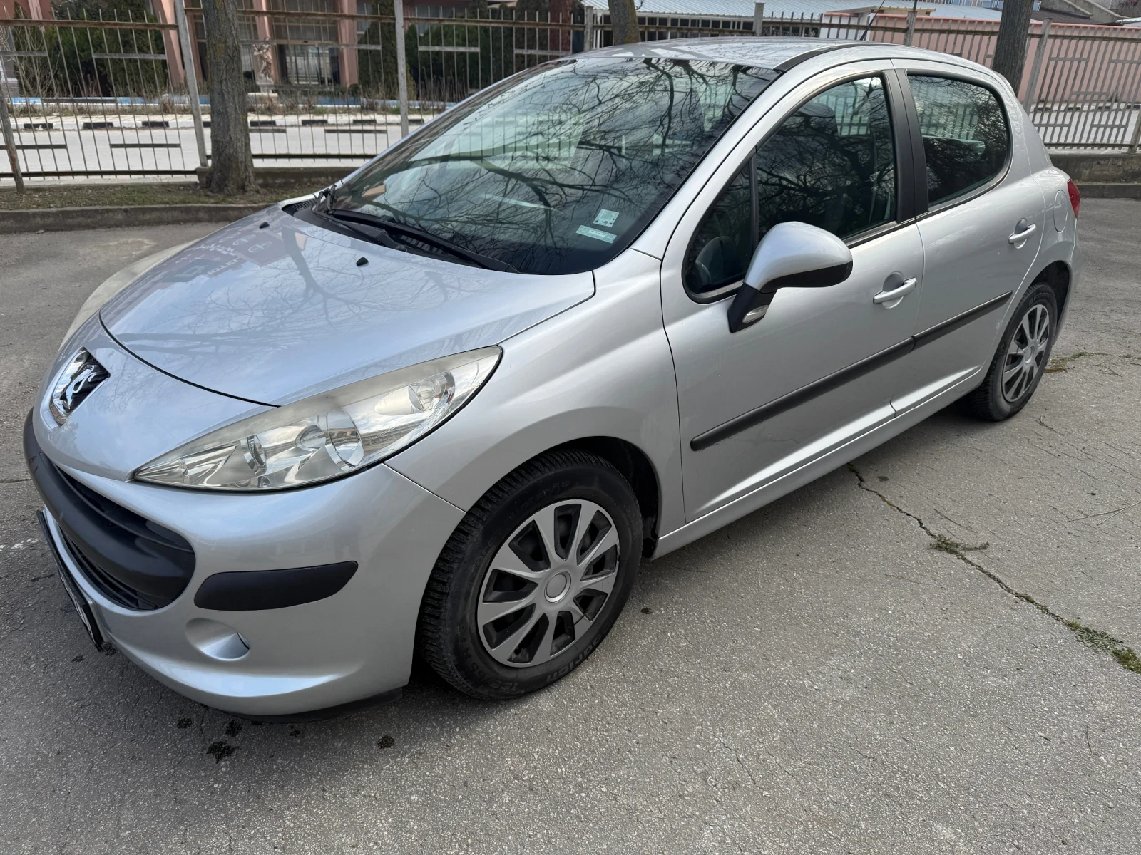 Peugeot 207