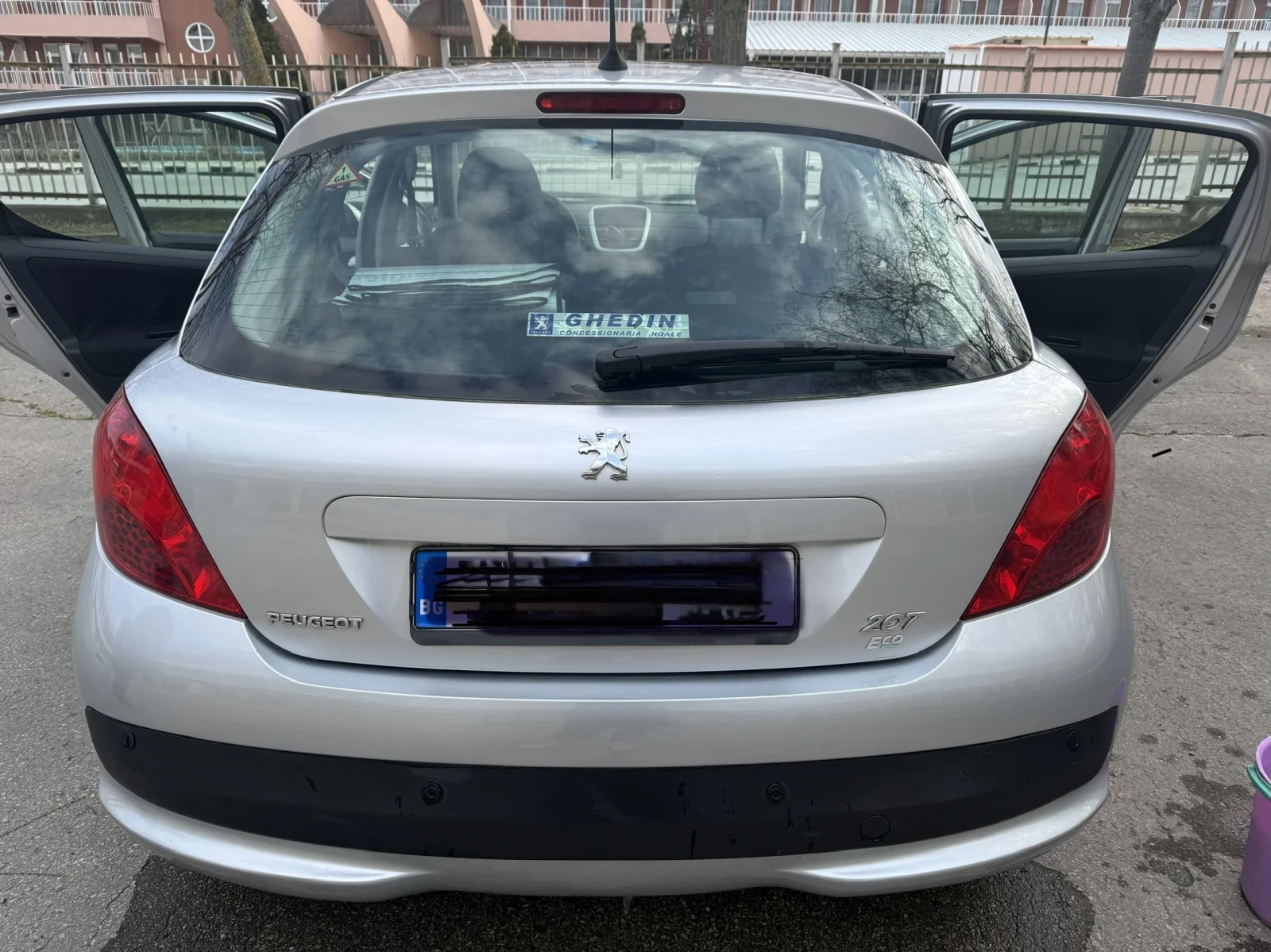 Peugeot 207, снимка 14 - Автомобили и джипове - 53998184