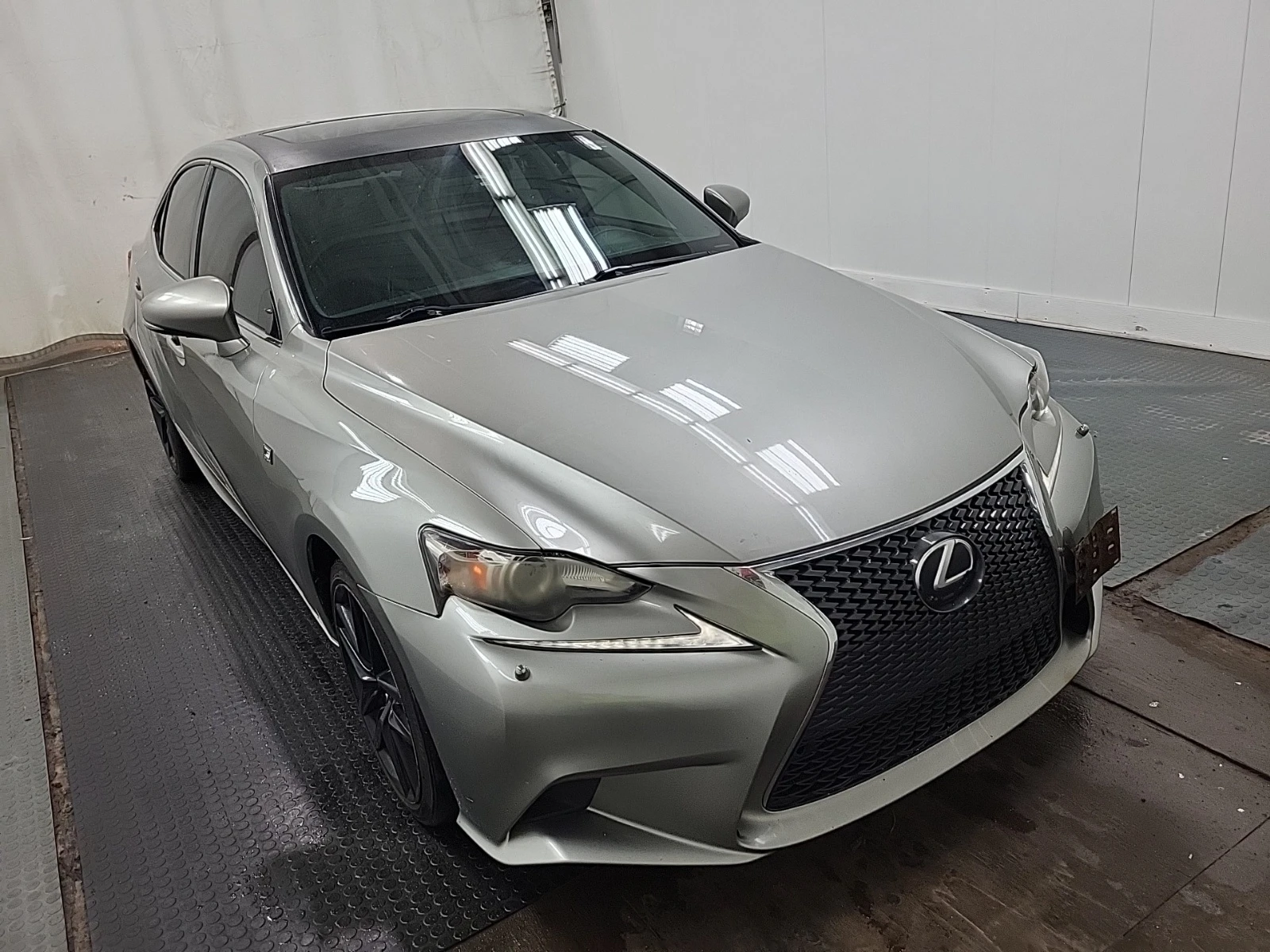 Lexus IS 250 F SPORT * ОБДУХВАНЕ * ЧЕРВЕН ИНТЕРИОР * CARFAX * , снимка 3 - Автомобили и джипове - 54099100