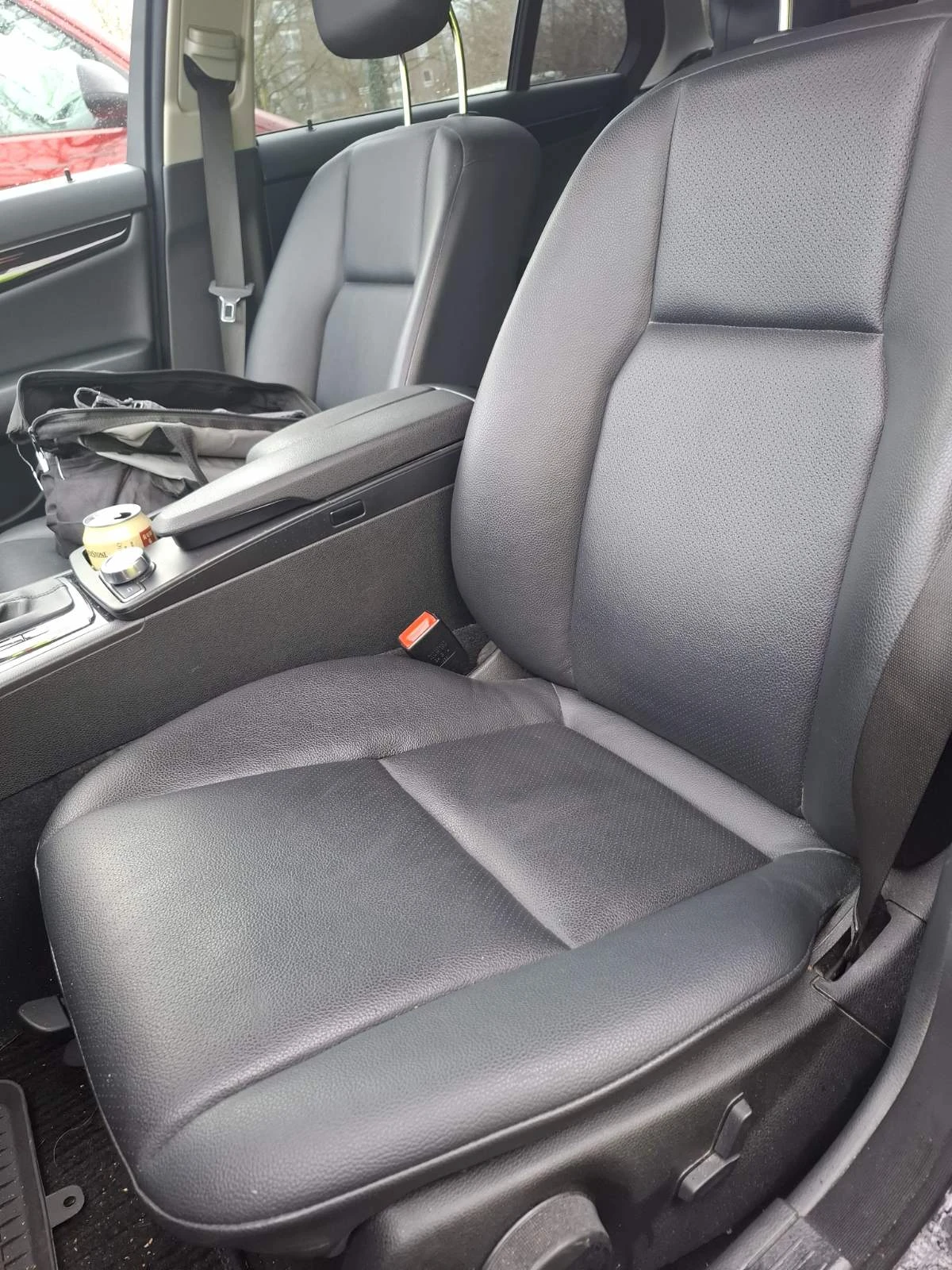 Mercedes-Benz C 220, снимка 12 - Автомобили и джипове - 54140662