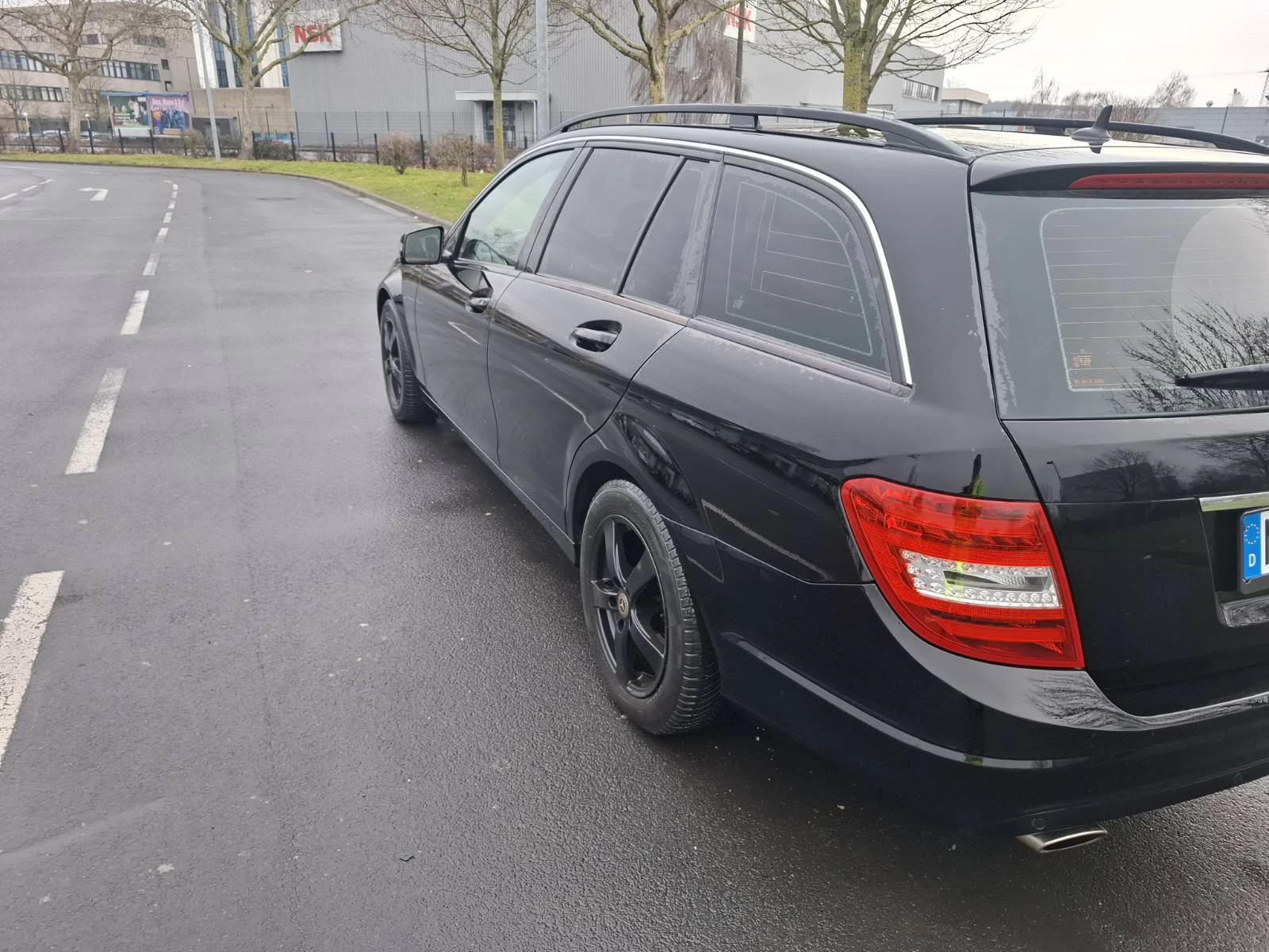 Mercedes-Benz C 220, снимка 10 - Автомобили и джипове - 54140662