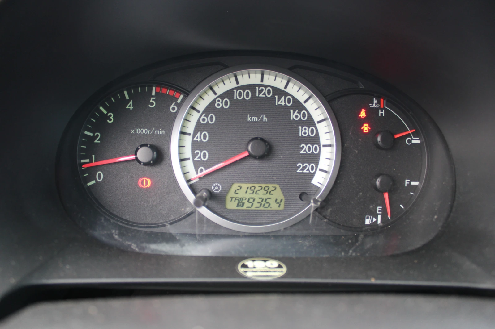 Mazda 5 2.0, снимка 13 - Автомобили и джипове - 54206739