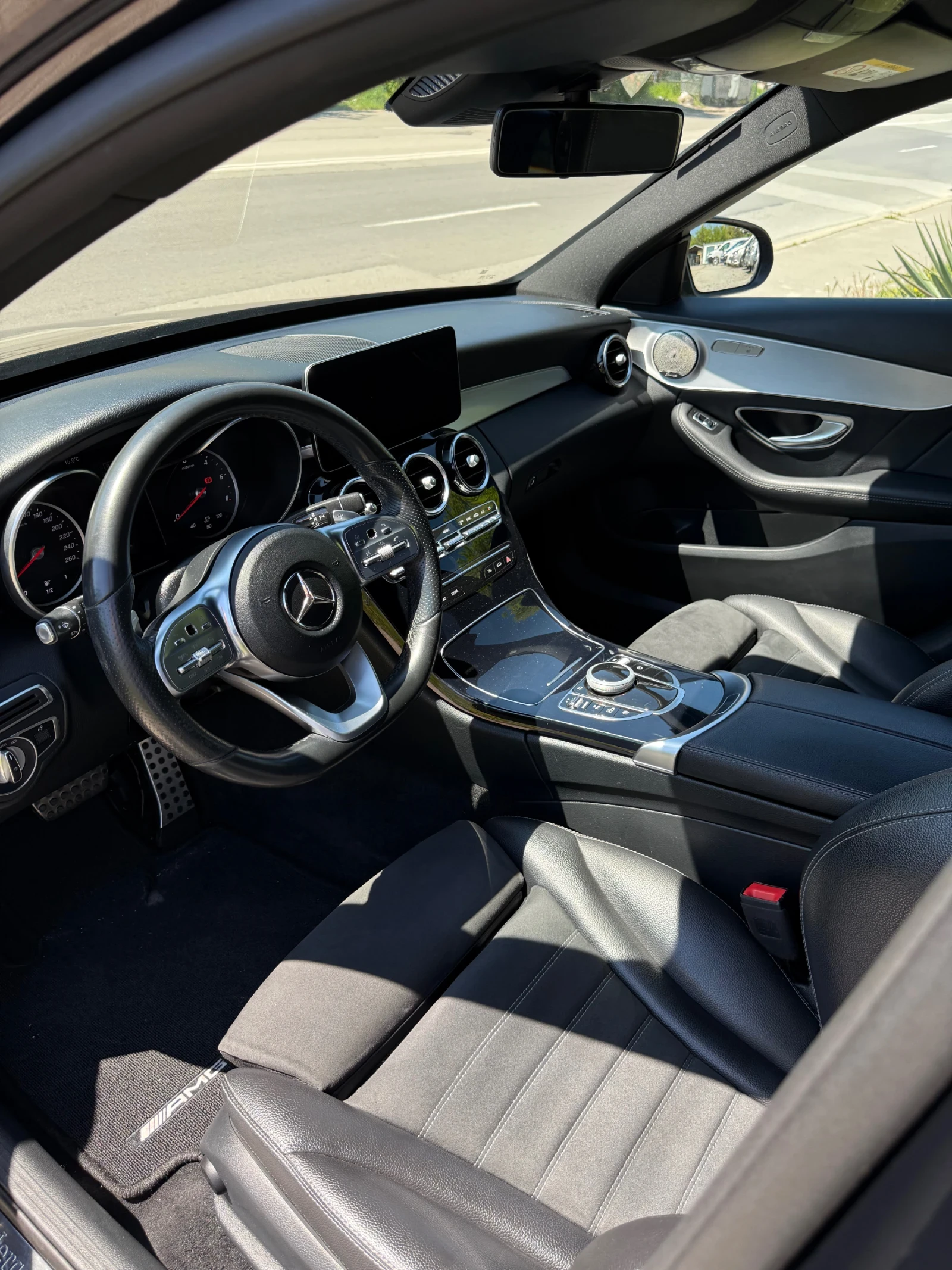 Mercedes-Benz C 220 AMG, снимка 7 - Автомобили и джипове - 54422634