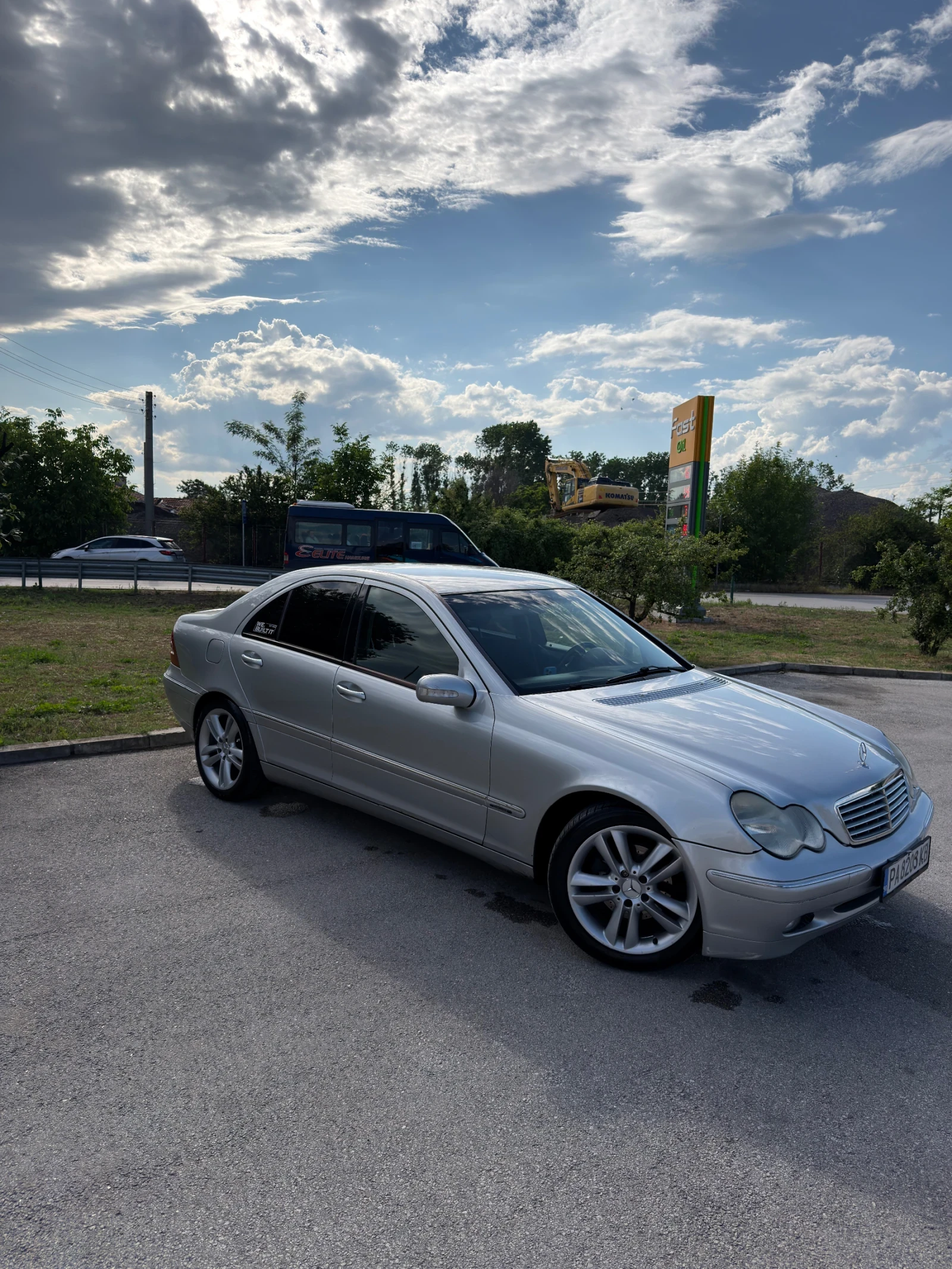Mercedes-Benz C 220