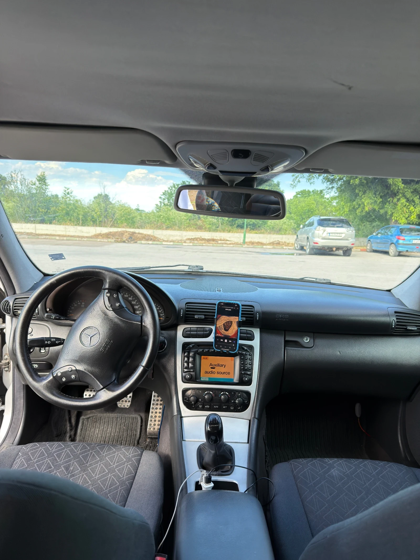 Mercedes-Benz C 220, снимка 5 - Автомобили и джипове - 54894970