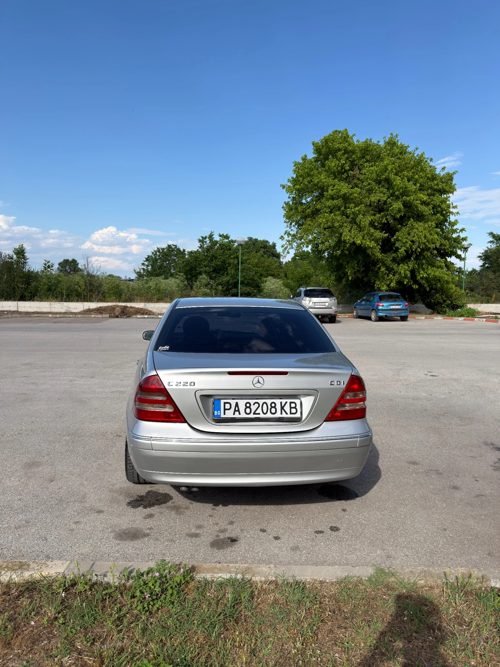 Mercedes-Benz C 220, снимка 3 - Автомобили и джипове - 54894970