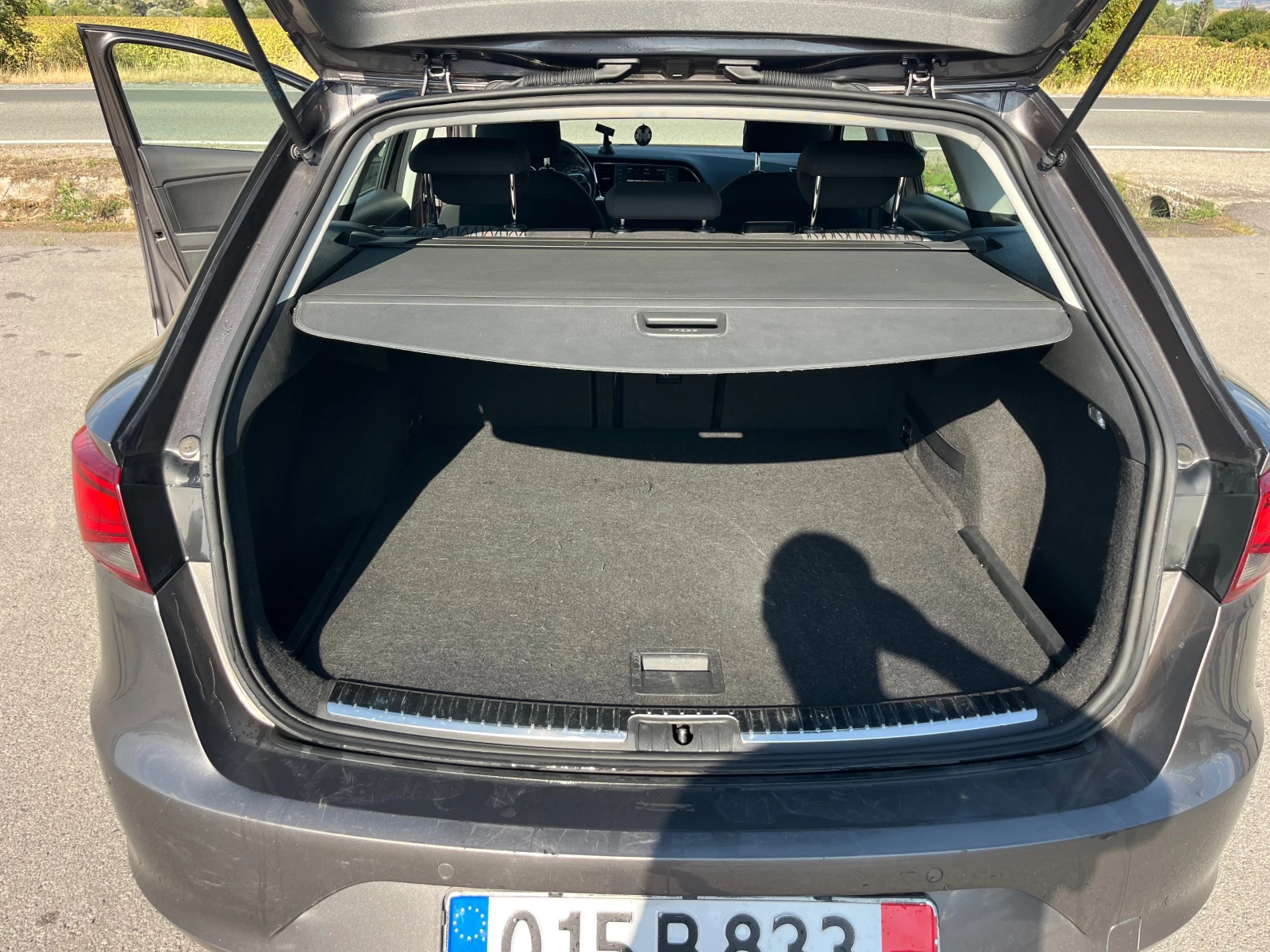 Seat Leon 1.4 TGI, снимка 11 - Автомобили и джипове - 55805409
