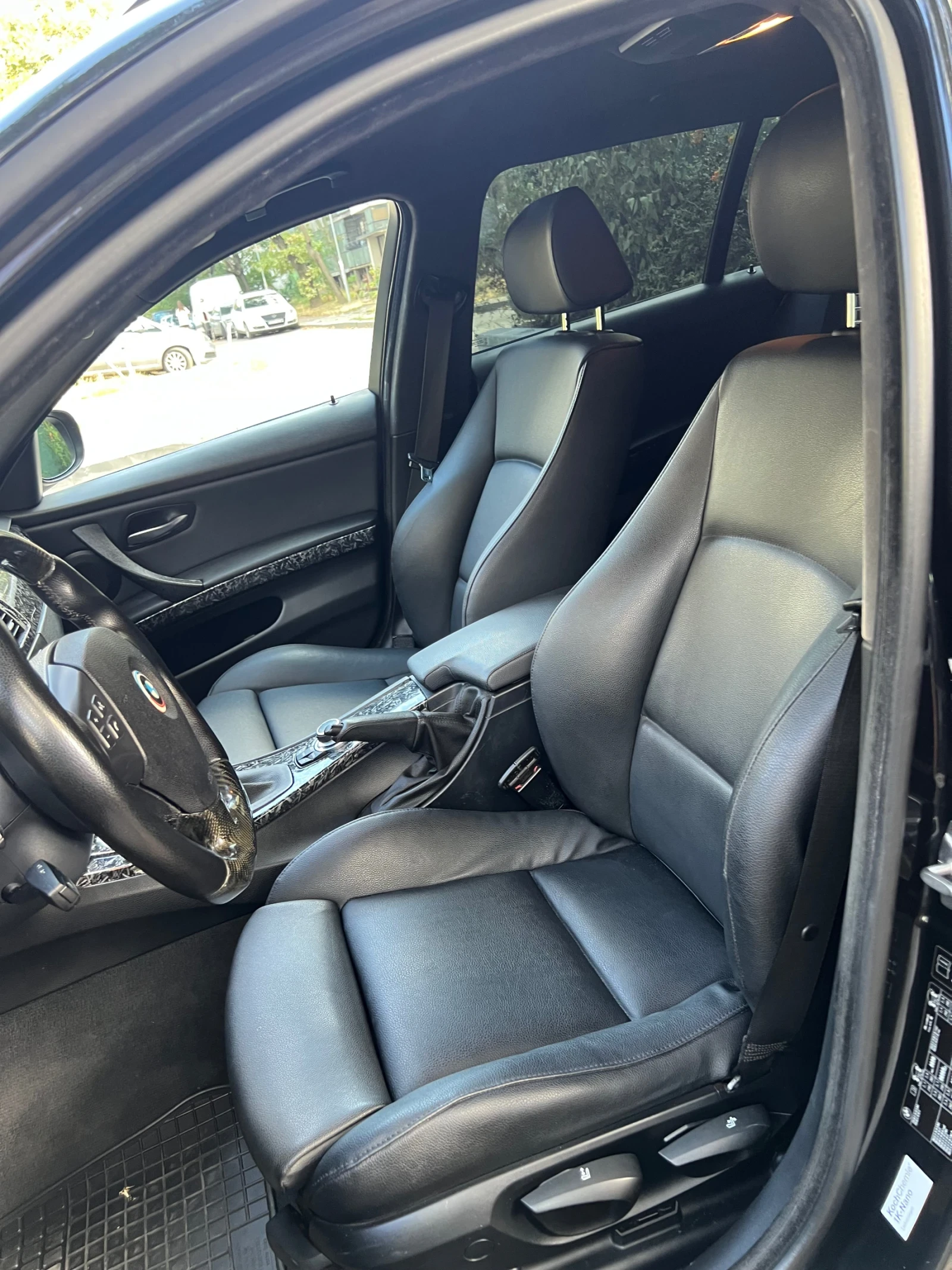 BMW 320, снимка 9 - Автомобили и джипове - 55836325