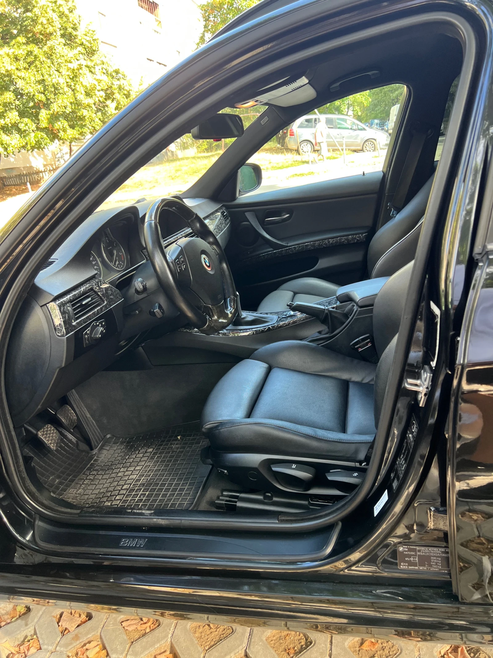 BMW 320, снимка 7 - Автомобили и джипове - 55836325