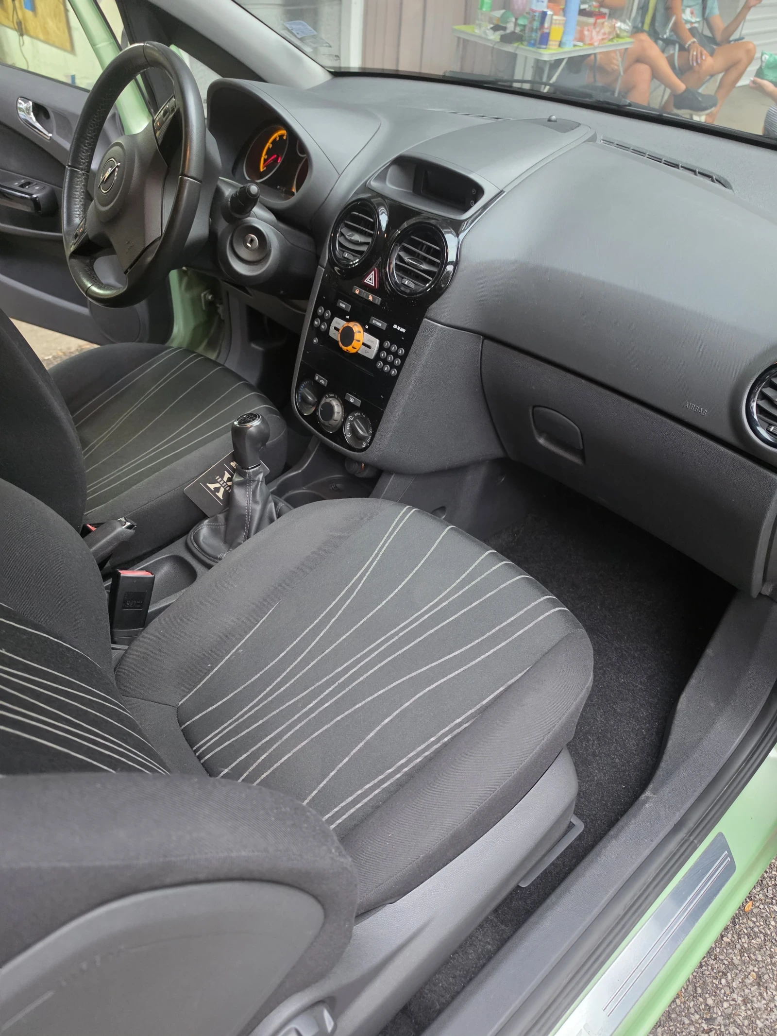 Opel Corsa 111, снимка 6 - Автомобили и джипове - 55867933