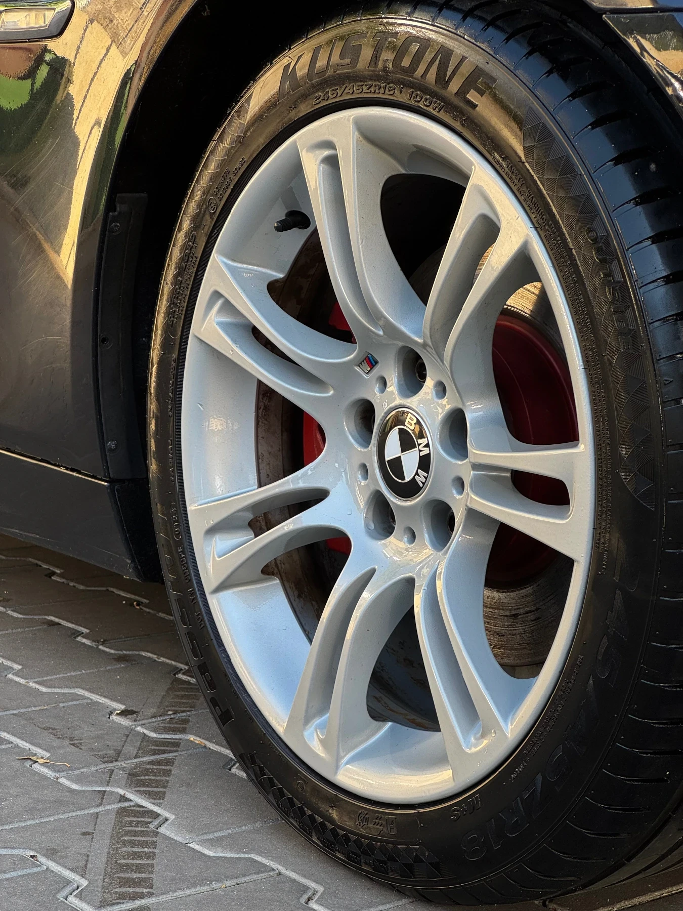 BMW 520 M PACK / REKARO / TOP / KEYLESS, снимка 17 - Автомобили и джипове - 55986914