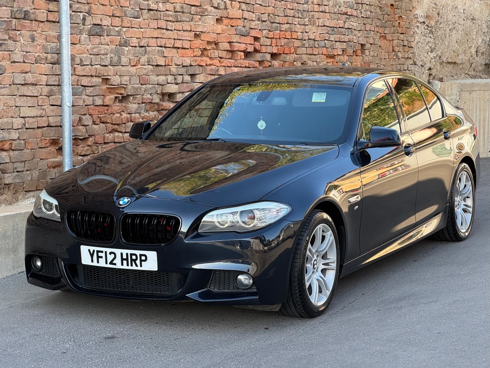 BMW 520 M PACK / REKARO / TOP / KEYLESS, снимка 3 - Автомобили и джипове - 55986914