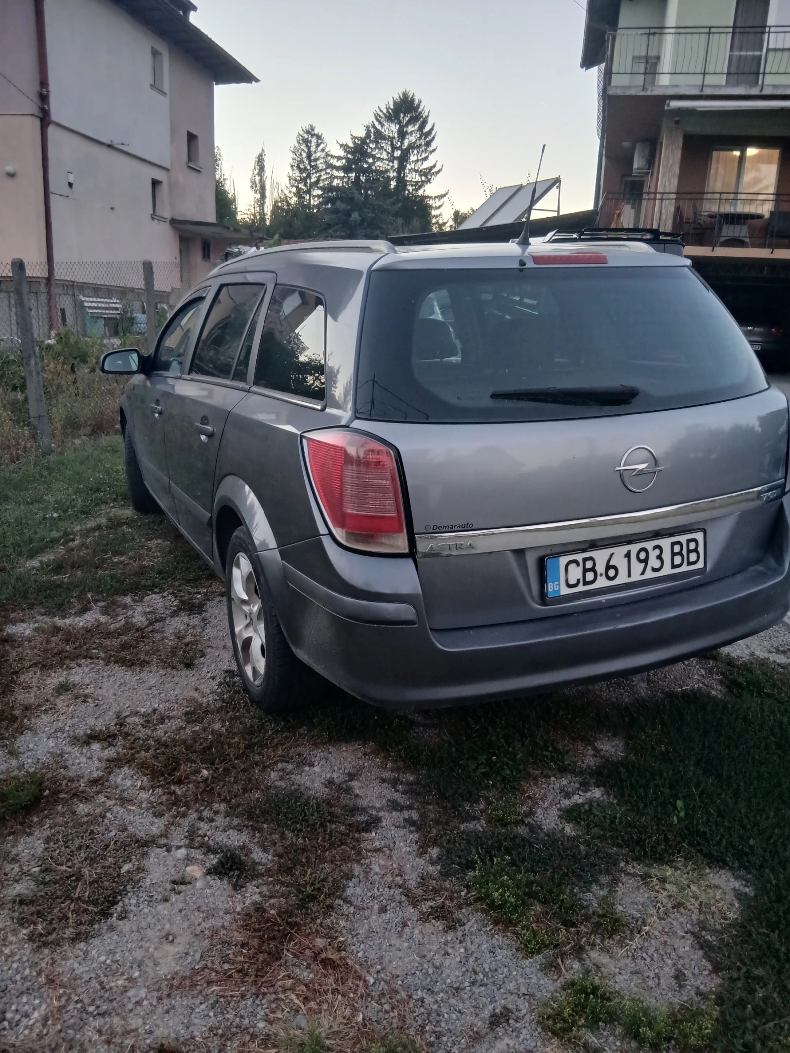 Opel Astra 1.7, снимка 4 - Автомобили и джипове - 55971864