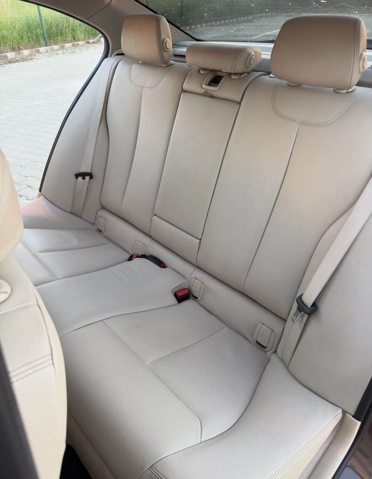 BMW 335 i M Performance, снимка 11 - Автомобили и джипове - 56023319