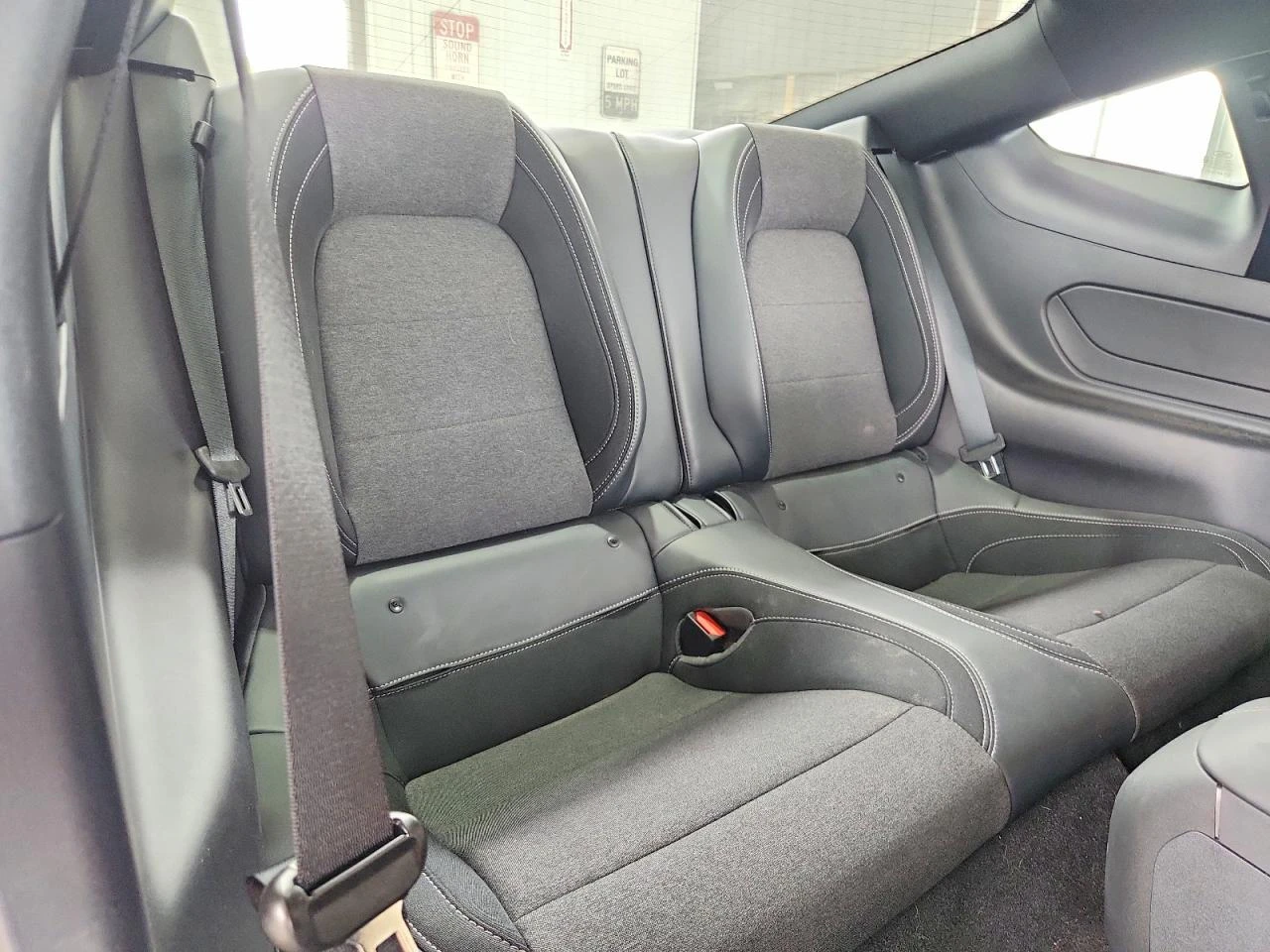 Ford Mustang 2.3l, снимка 10 - Автомобили и джипове - 56107963