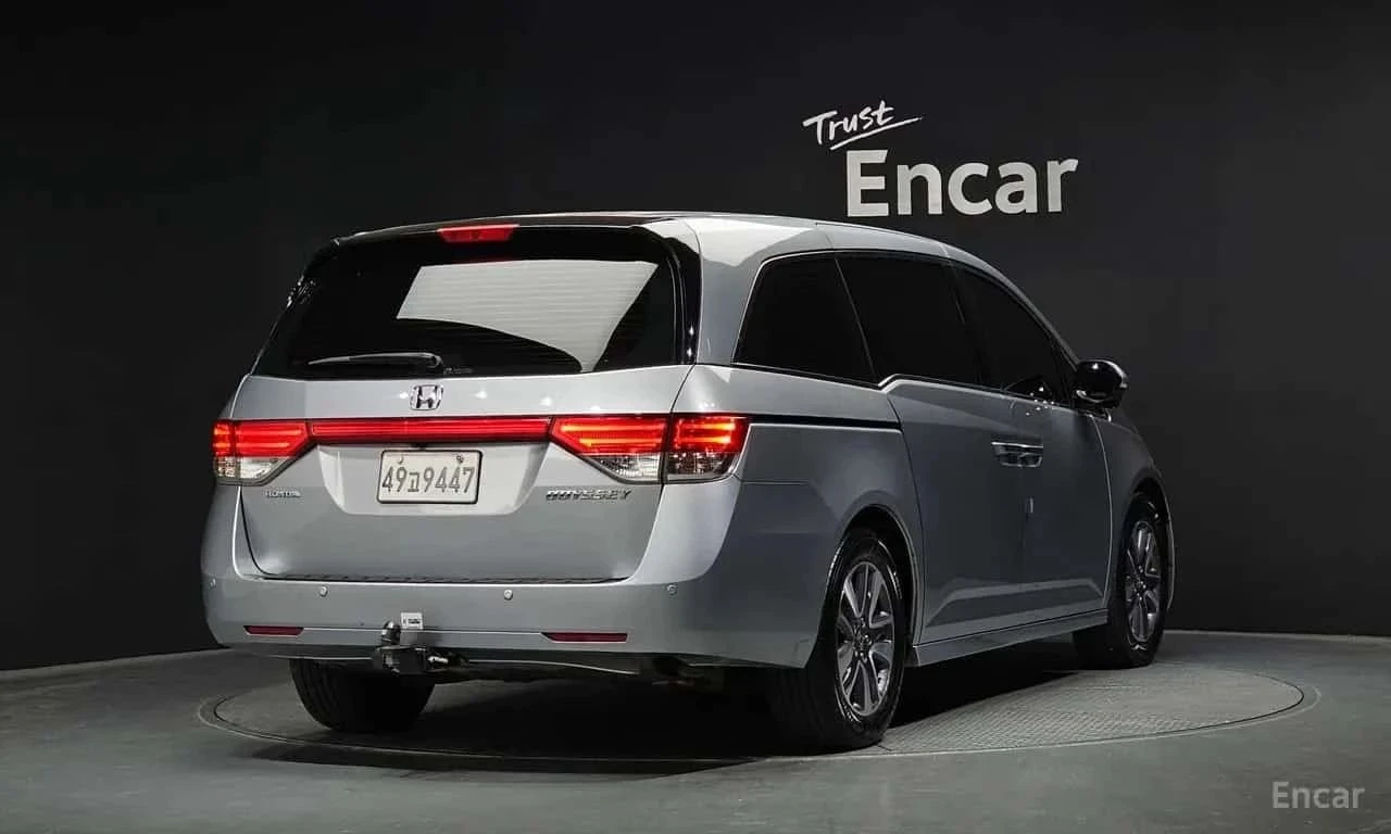 Honda Odyssey, снимка 2 - Автомобили и джипове - 56688074