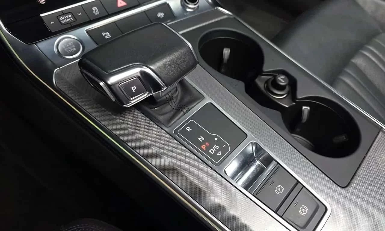 Audi A6, снимка 9 - Автомобили и джипове - 56731881