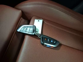 BMW X3 * xDrive30i * CARFAX * Лазери * M пакет * , снимка 17