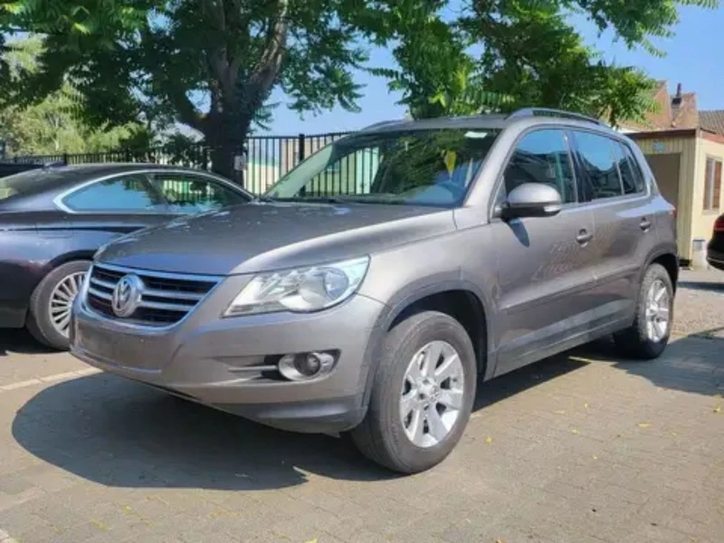 VW Tiguan 2.0tdi 4motion, снимка 2 - Автомобили и джипове - 42652581