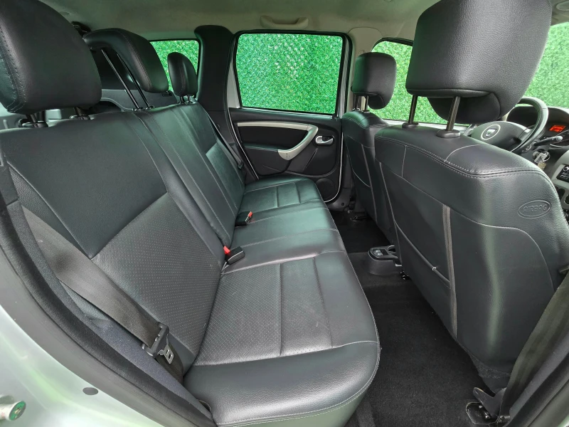 Dacia Duster 1.5DCI* 110кс* 4х4* , снимка 10 - Автомобили и джипове - 52712099