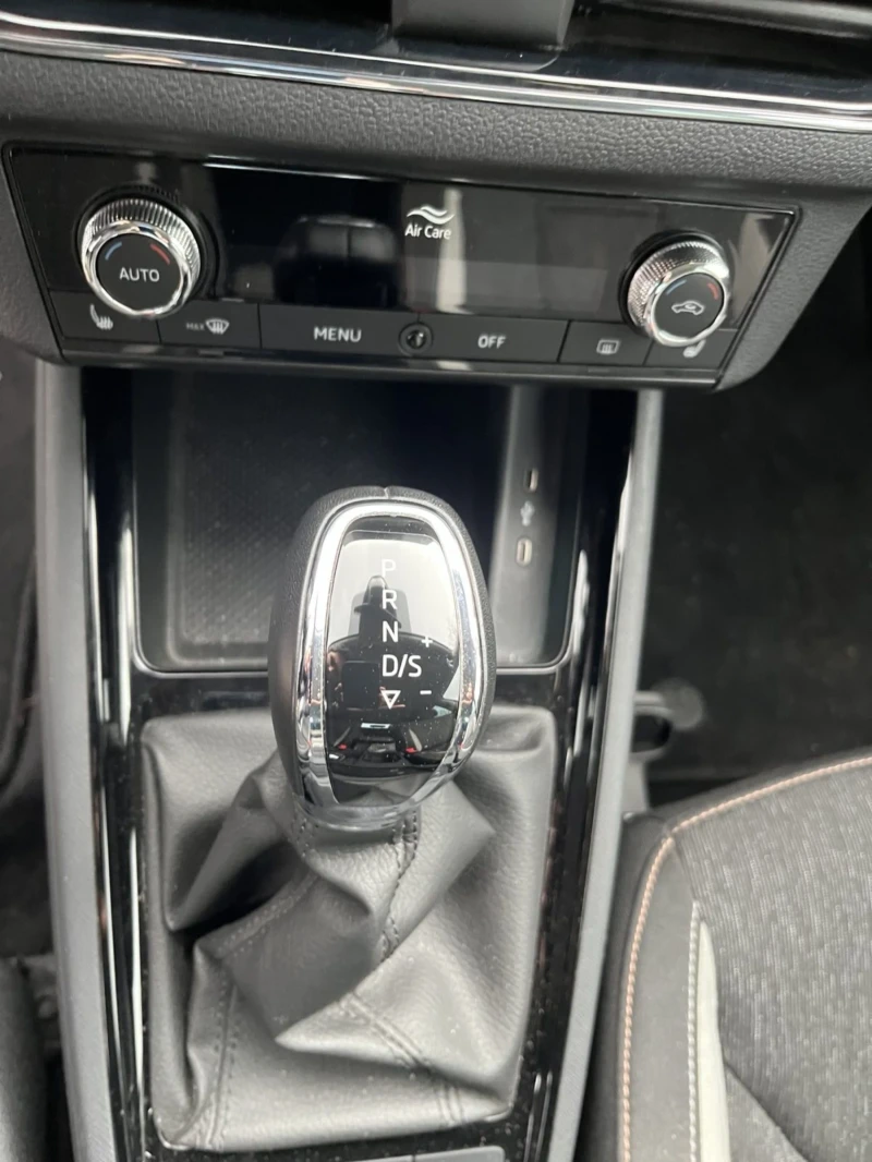 Skoda Kamiq Style, Автоматик, Подгрев, снимка 7 - Автомобили и джипове - 53016276