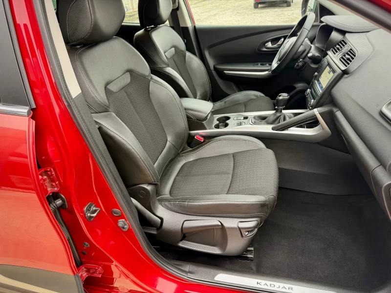 Renault Kadjar 1.5 DCI* ENERGY* INTENS* FULL LED* KEYLESS, снимка 12 - Автомобили и джипове - 53444659