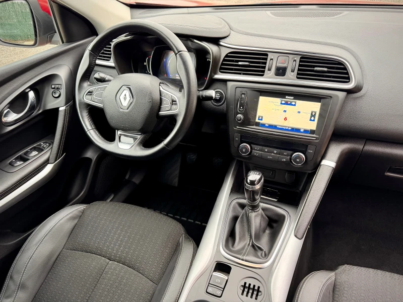 Renault Kadjar 1.5 DCI* ENERGY* INTENS* FULL LED* KEYLESS, снимка 11 - Автомобили и джипове - 53444659