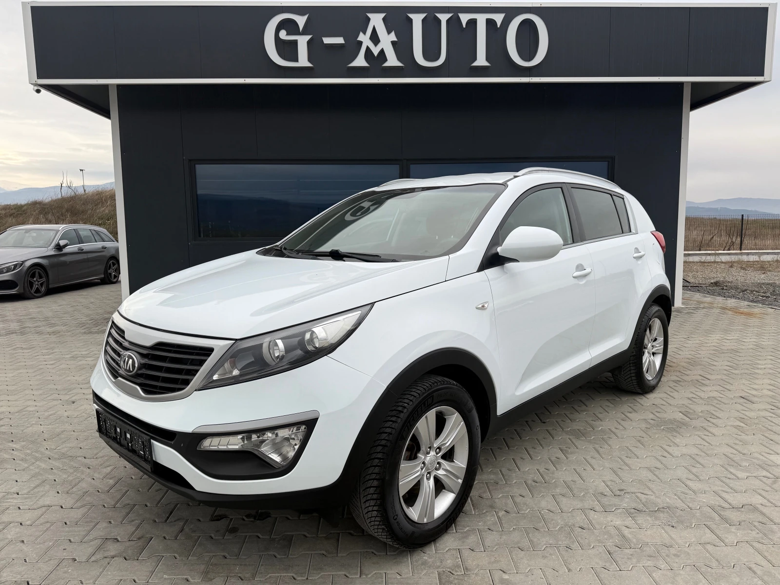 Kia Sportage 1.7crdi 116 ks СОБСТВЕН ЛИЗИНГ !!!, снимка 1