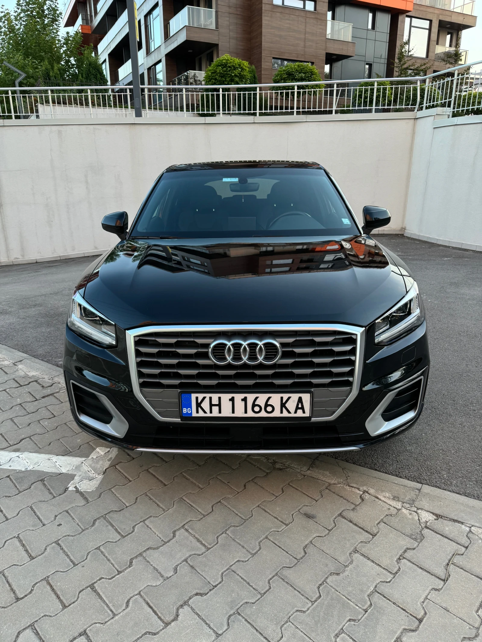 Audi Q2 35* 2.0TDI* S-LINE* PANO*  - изображение 2