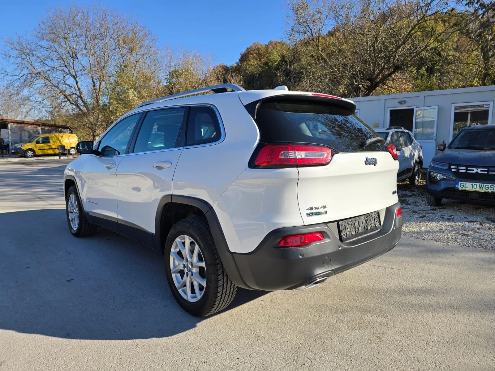 Jeep Cherokee 2.0CRD 170k.c. 4x4 - изображение 4