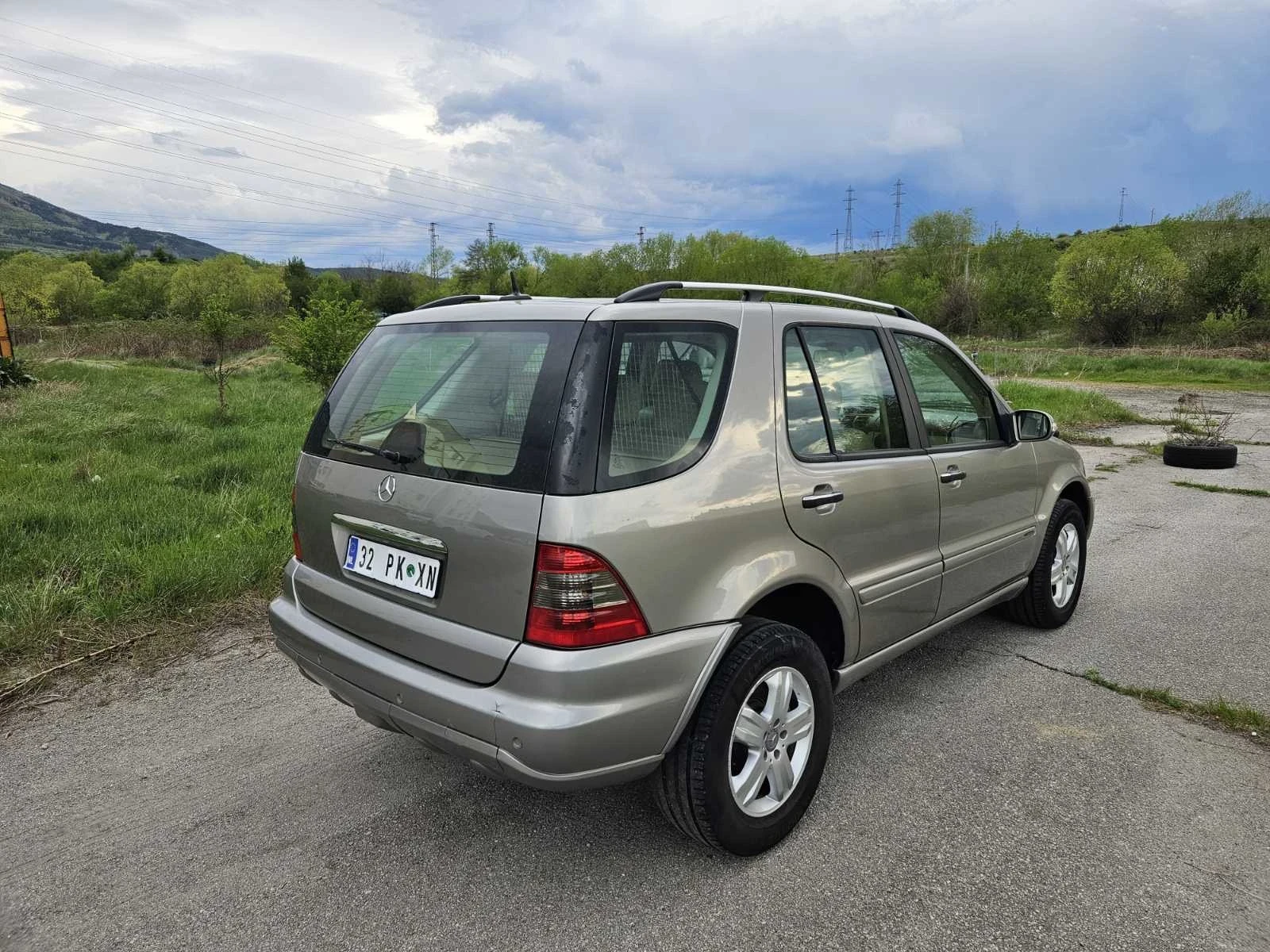 Mercedes-Benz ML 270  - изображение 8