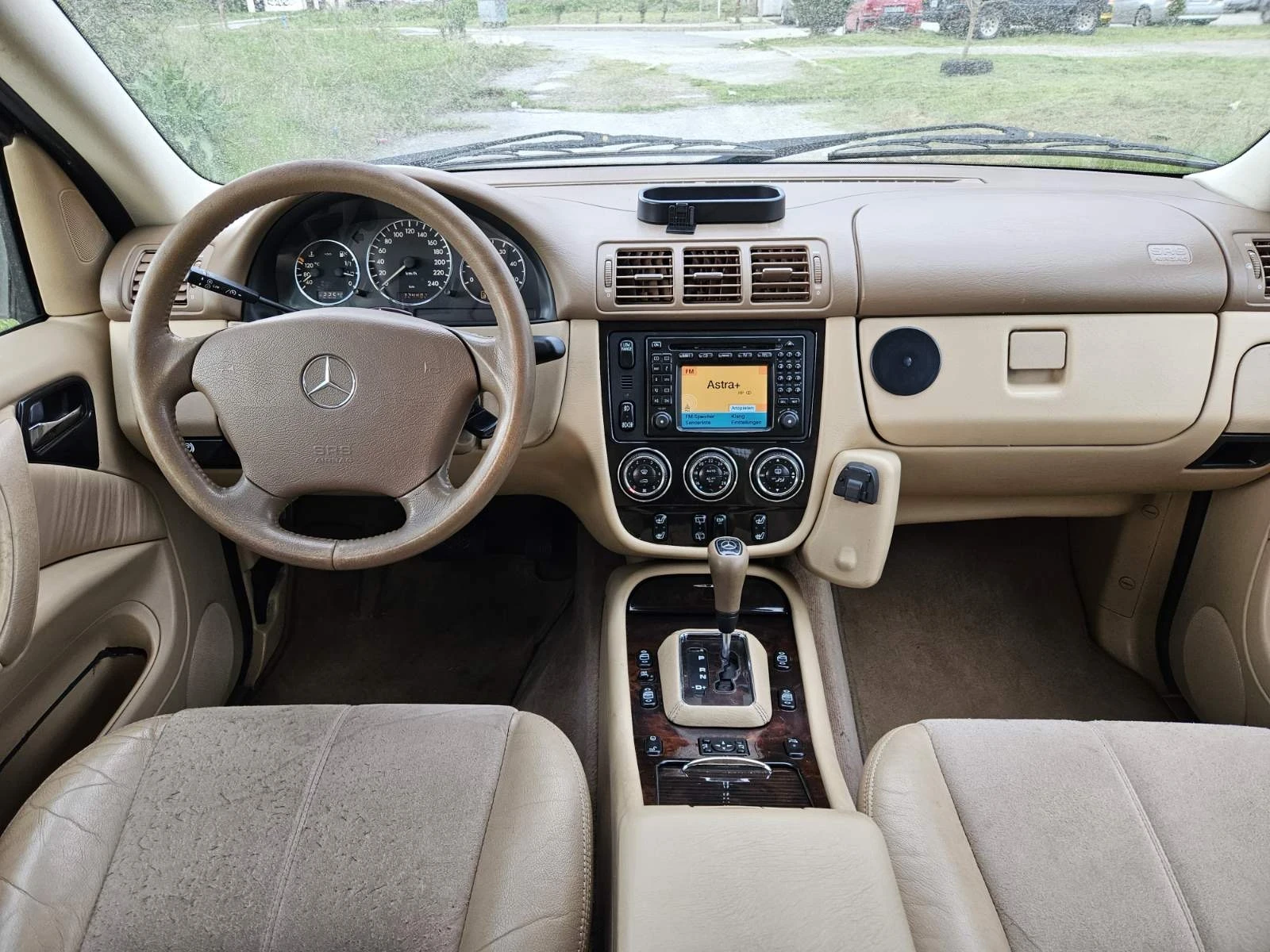 Mercedes-Benz ML 270  - изображение 10